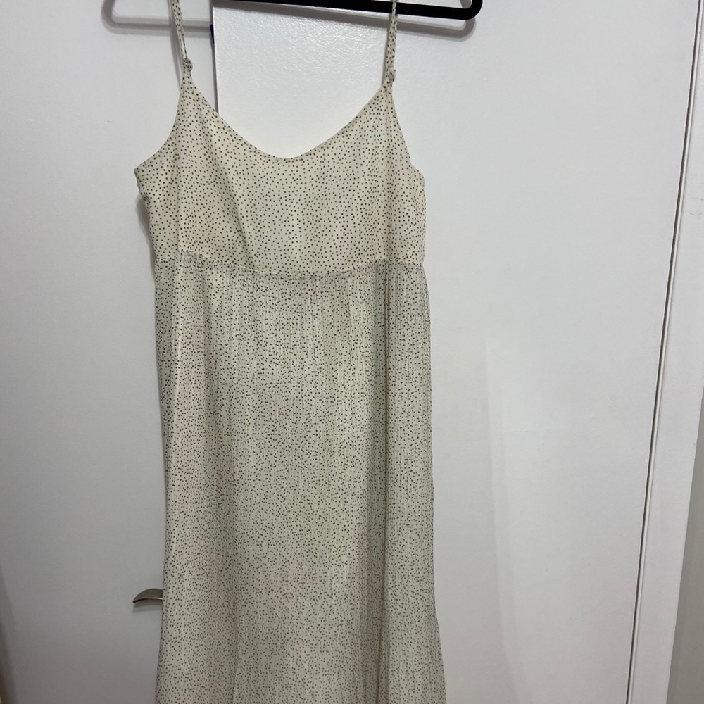 OAK & FORT - Knee Length Cream Polka Dot Dress